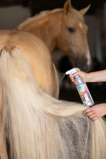 MagicBrush Fellglanzspray ManeCare Premium Fruit Explosion